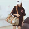 Mochila de viagem de grande capacidade com alça de ombro castanha
