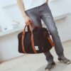 Mochila de viagem de grande capacidade com alça de ombro castanha